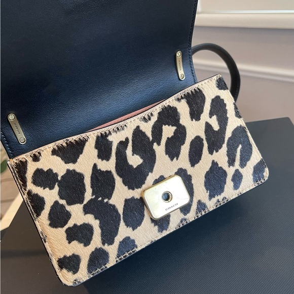 🔥Coach Bandit Shoulder Bag With Leopard Print Haircalf - Picture 9 of 13